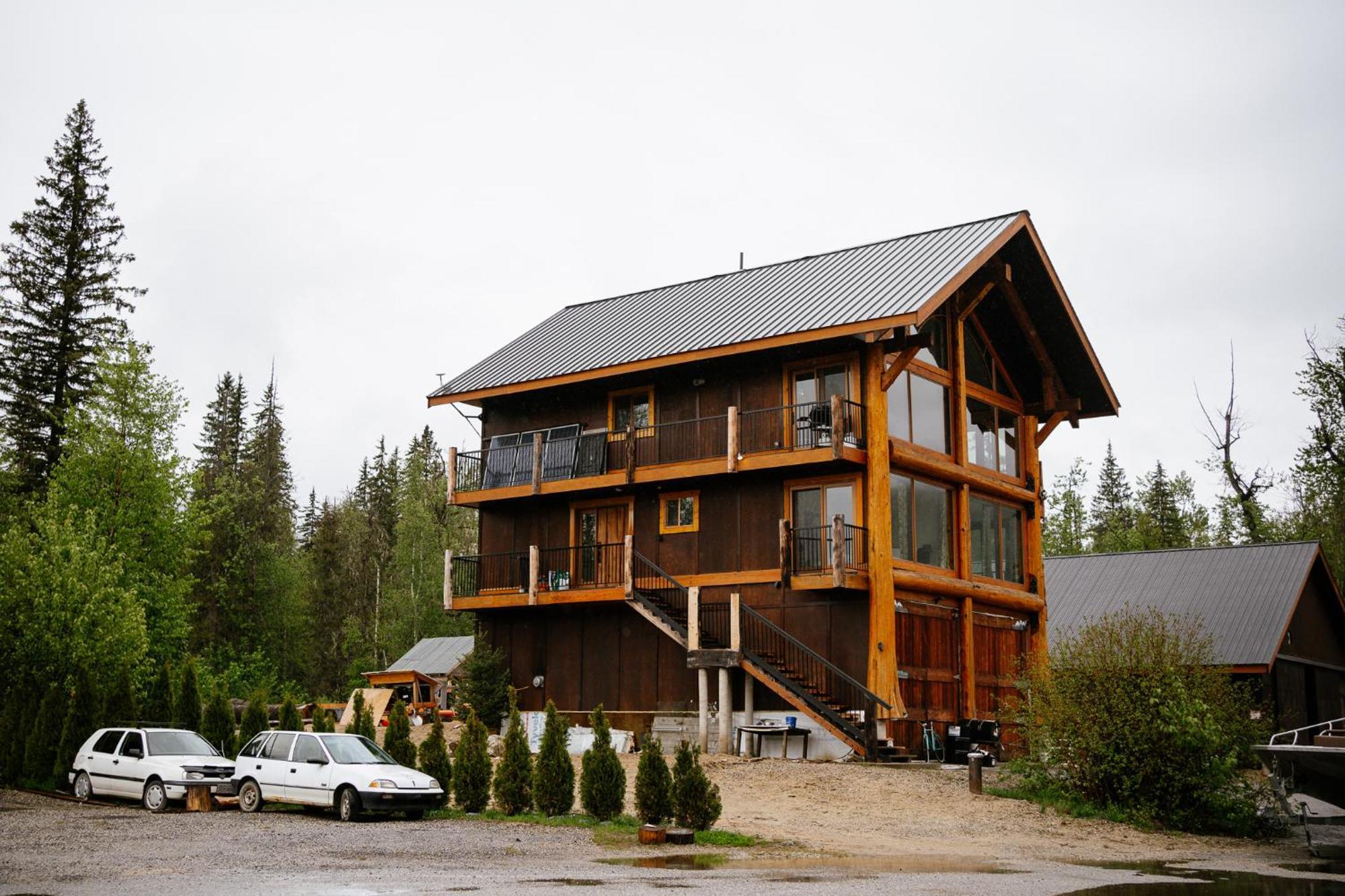 River Safari Mountain View Suite Blue River Bagian luar foto